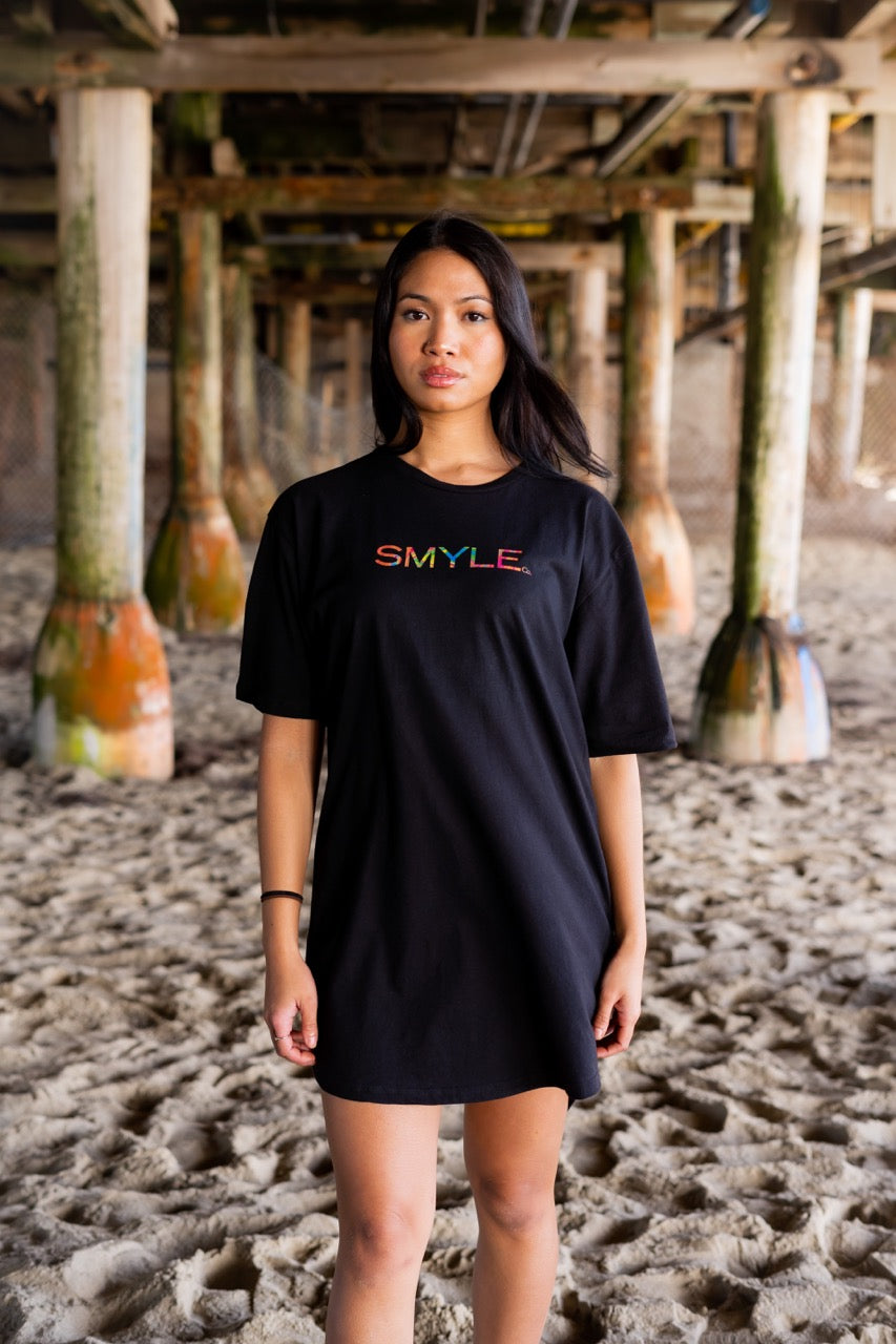 Smyle Black Tee